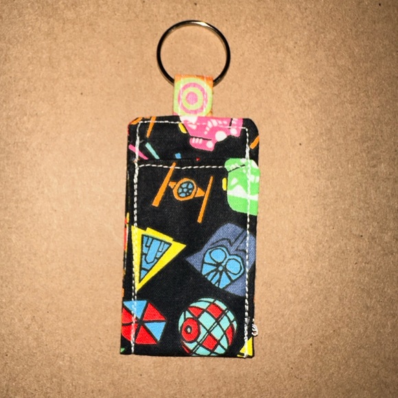 Handmade lip balm holder keychain- Star Wars print - Picture 4 of 4